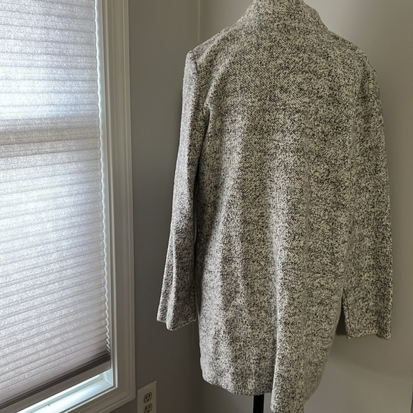 Black Tape Mid Length Jacket Black, White Soft Fuzzy Material Front Zip Pockets - Picture 5 of 9